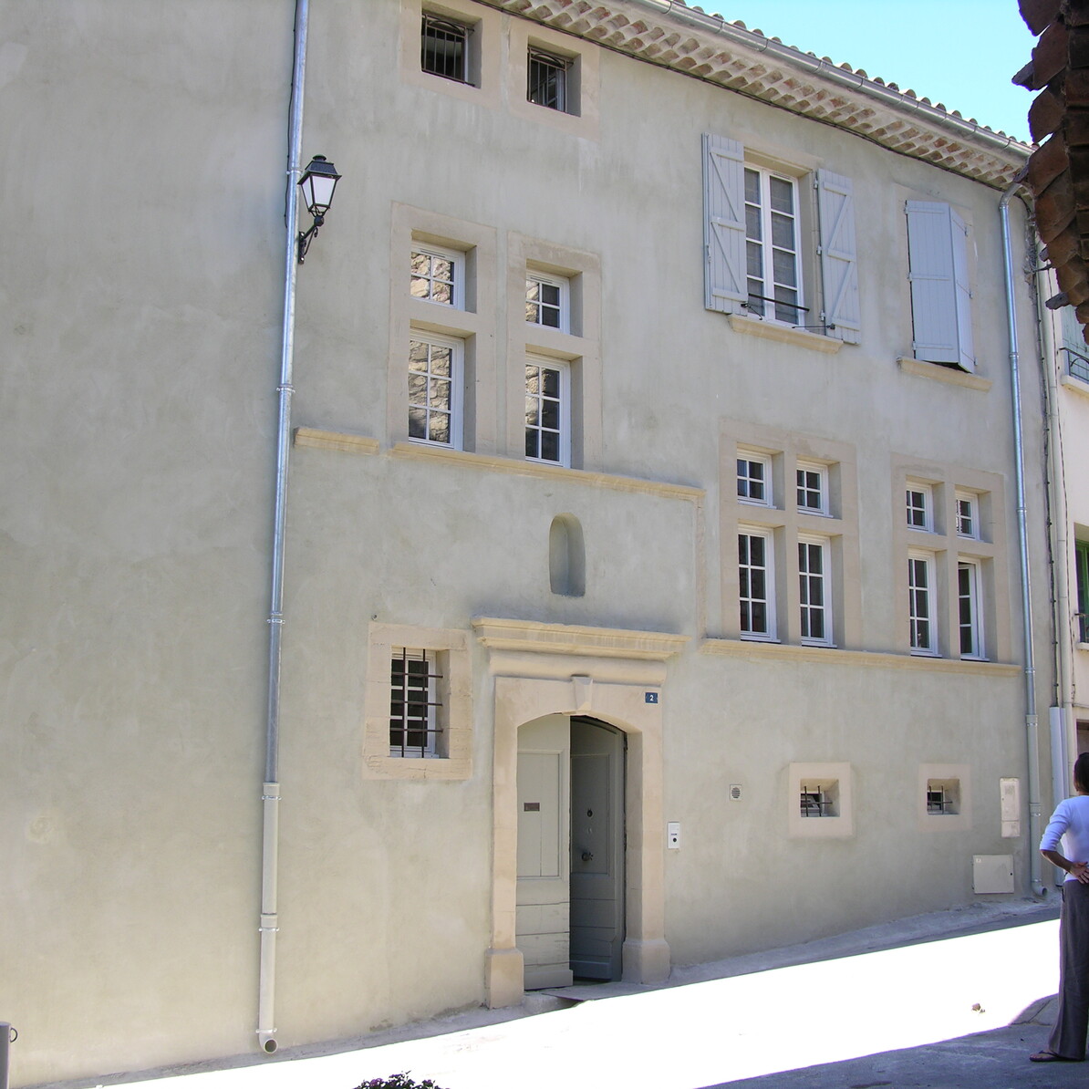 Façade après