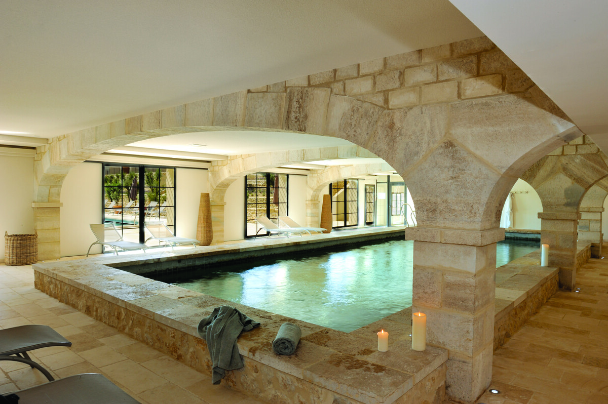 Bassin intérieur sous les voutes
