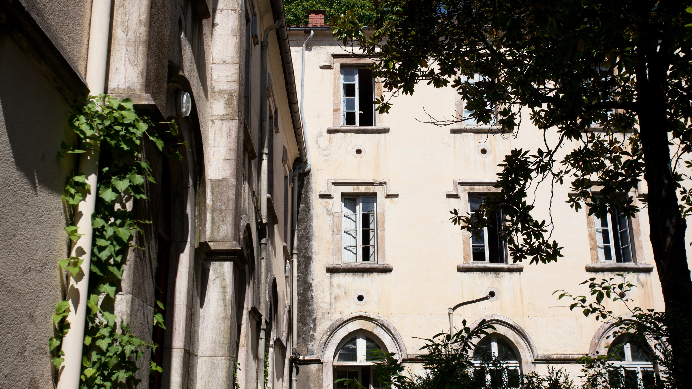 Façade monastère